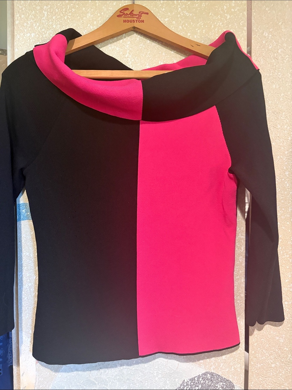 Cyrus Women’s Retro Black and Hot Pink Colorblock cowl neck Sweater